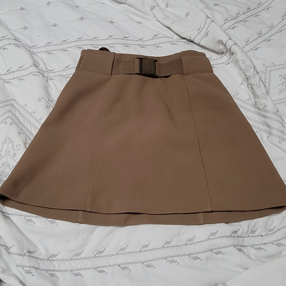 H&M Mini Skirt - Picture 2 of 5